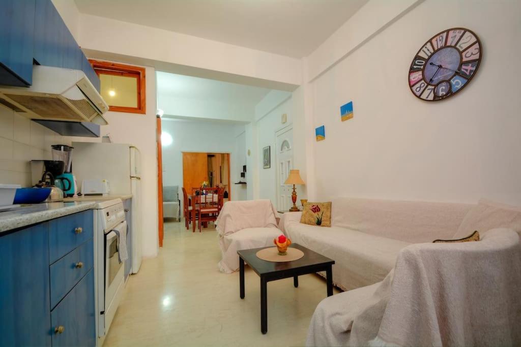 Katerina'S Sunset Apartment Episkopiana  Екстериор снимка
